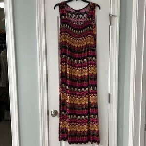 Maxi dress in vibrant colors